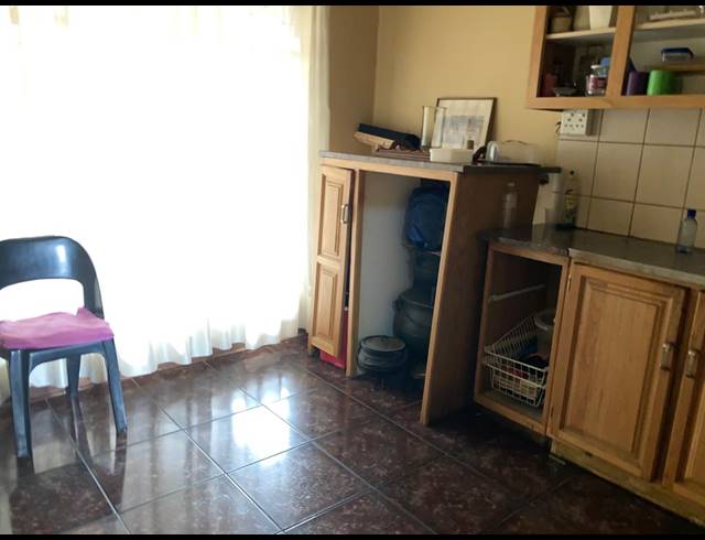 1,000M² INVESTMENT FOR SALE IN WATERVAL EAST